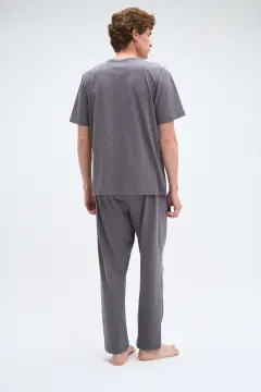 Pijadore 2073 (M-L-XL-XXL) Kısa Kollu Üç Düğmeli Erkek Pijama Takım 4'lü