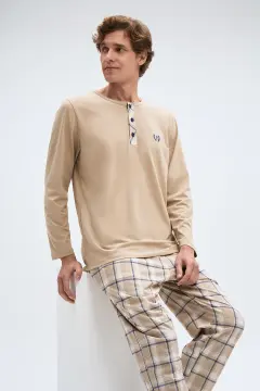 Pijadore 2076 (M-L-XL-XXL) Uzun Kollu Üç Düğmeli Erkek Pijama Takım 4'lü
