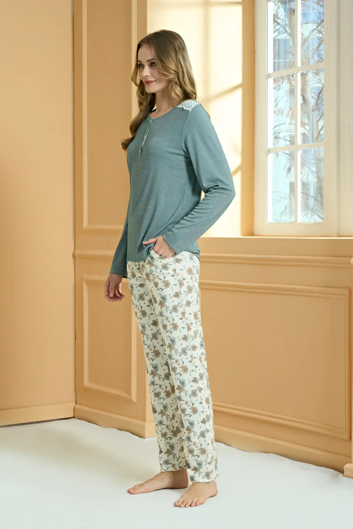 Pijadore 2235-B (2XL-3XL-4XL-5XL) Battal Beden Uzun Kollu Bayan Pijama Takım 4'lü