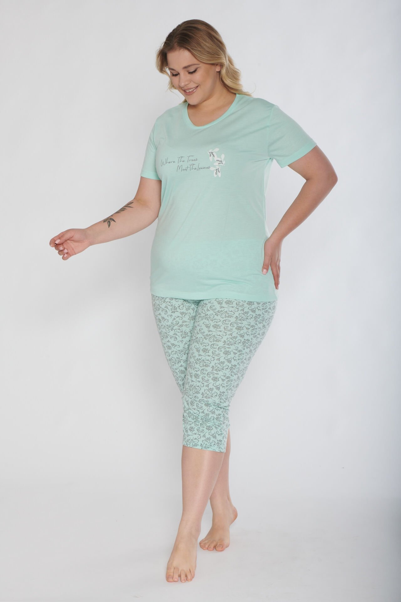 Alperi B770-01 (3XL-4XL-5XL-6XL) Bayan Kısa Kollu Kapri Pijama Takım 4'lü