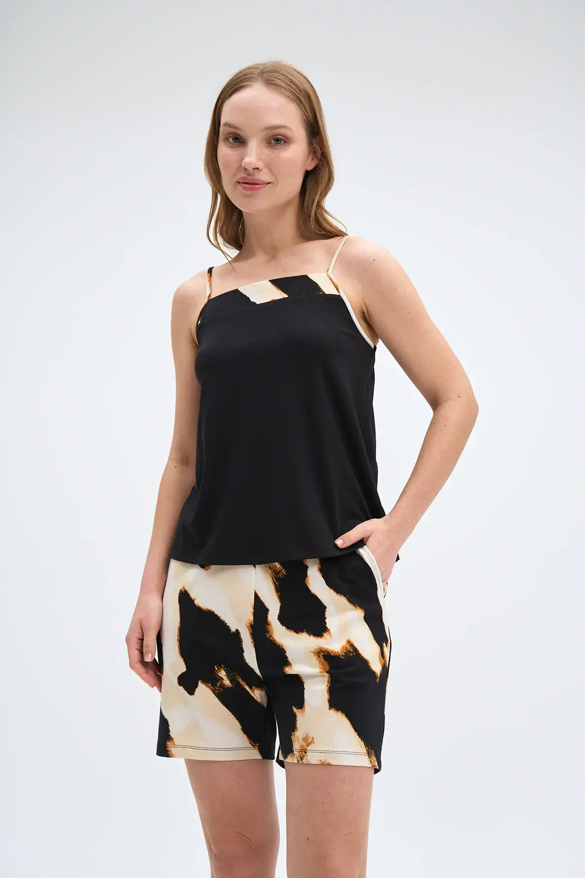 Pijadore 2059 (M-L-XL-XXL) Bayan Askılı Şortlu Takım 4'lü