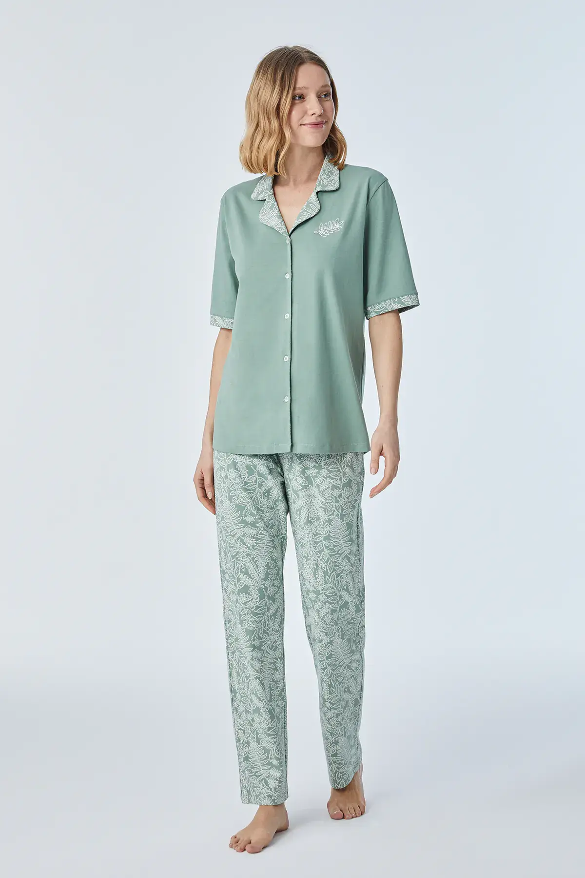 Pijadore 2103 (M-L-XL-XXL) Kısa Kollu Boydan Düğmeli Bayan Pijama Takım 4'lü