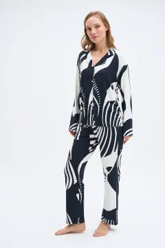 Pijadore 2019 (M-L-XL-XXL) Uzun Kollu Boydan Düğmeli Bayan Pijama Takım 4'lü